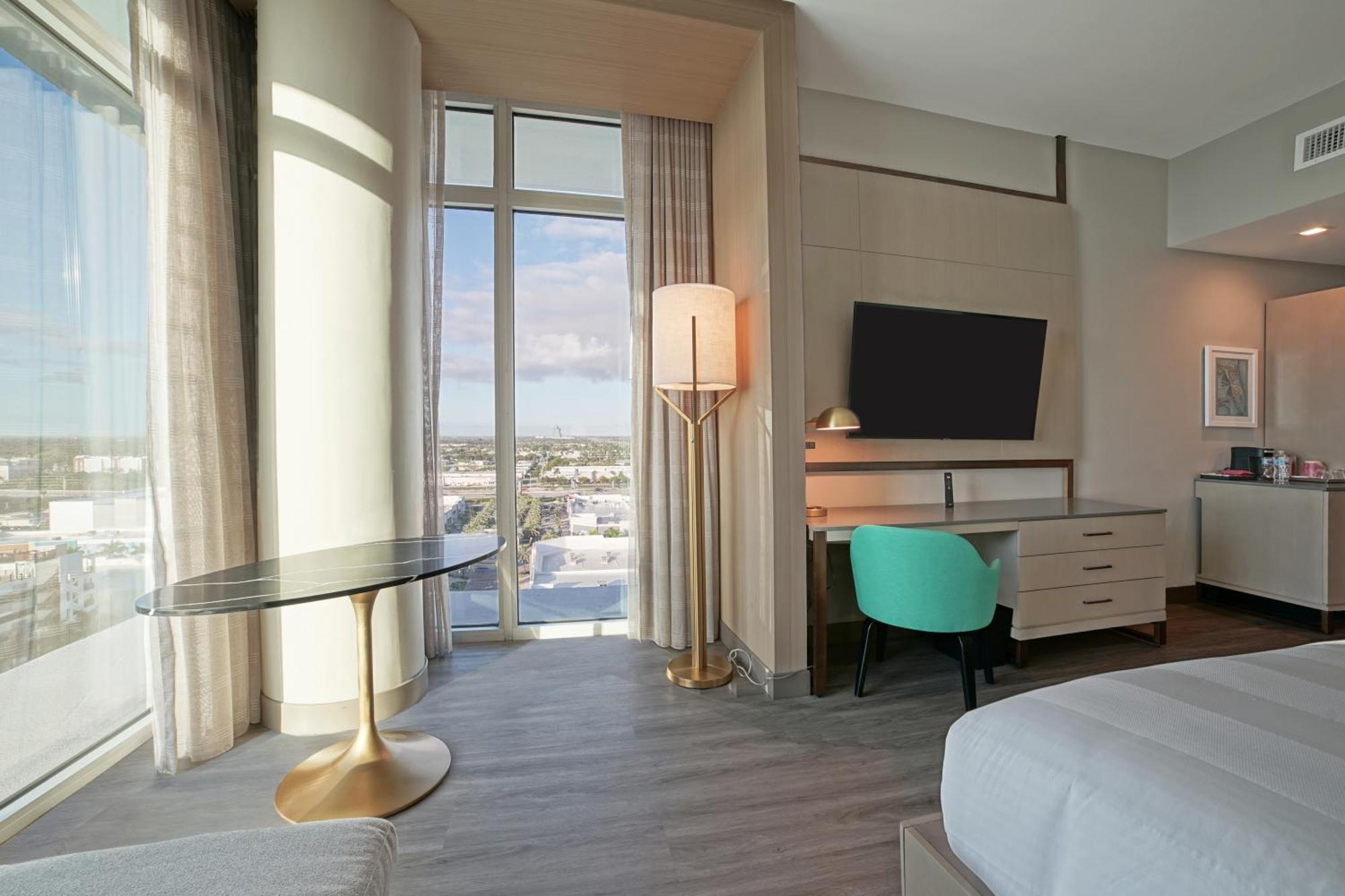 แมริออท ฟอร์ต ลอเดอร์เดล แอร์พอร์ต Hotel ดาเนียบีช ภายนอก รูปภาพ